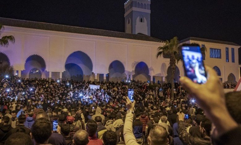 توثيق الحضور في محطات احتجاجية .. ثقافة جديدة أم "بطولة وهمية"؟ 1