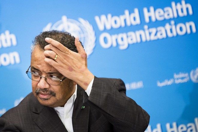 "الصحة العالمية" تكشف سر انتشار أوميكرون 1
