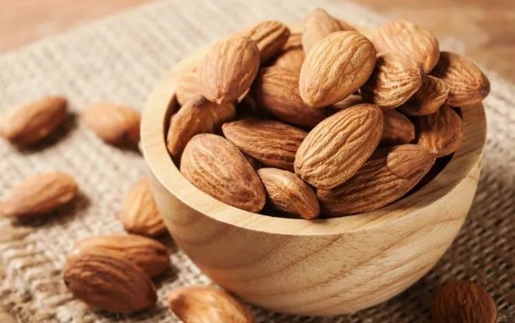 دراسة: اللوز مهم لمرضى السكري وينصح بتناول وجبات خفيفة منه 1