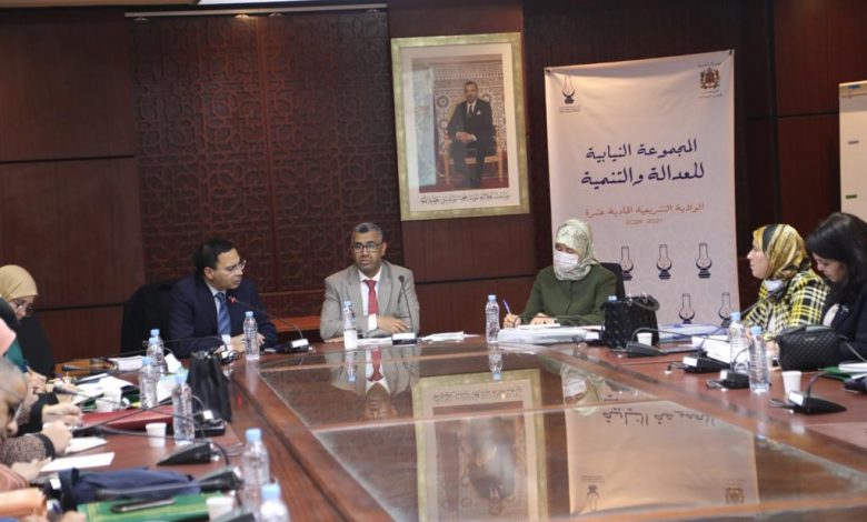 حزب "البيجيدي" يحتج على “انتقائية” تطبيق الإجراءات الاحترازية لكورونا 1