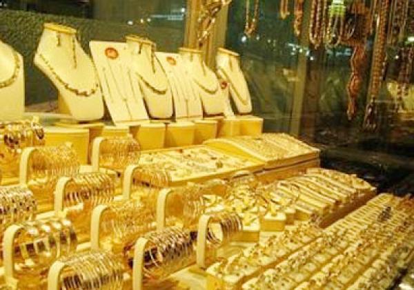 عملية سطو خاطفة تُفرغ محلا لبيع المجوهرات بتطوان 1